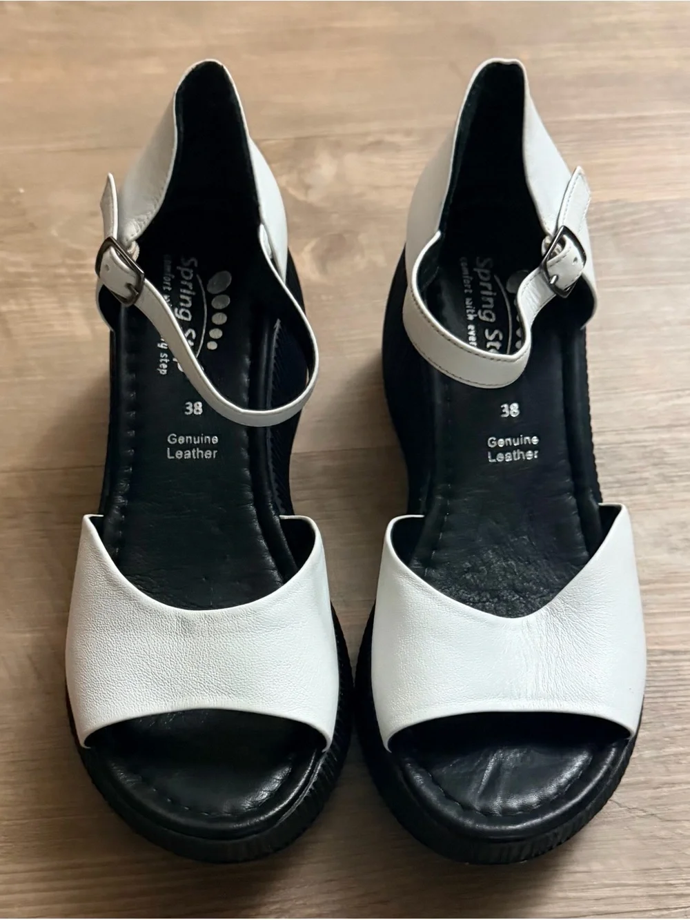 Spring Step White and Black Genuine Leather Chunky Platform Sandals